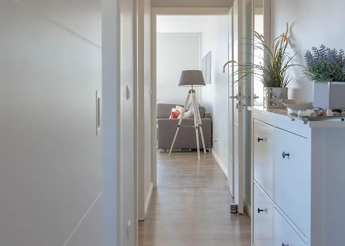 Th_ H_str_3 App_ 30 Kaisers